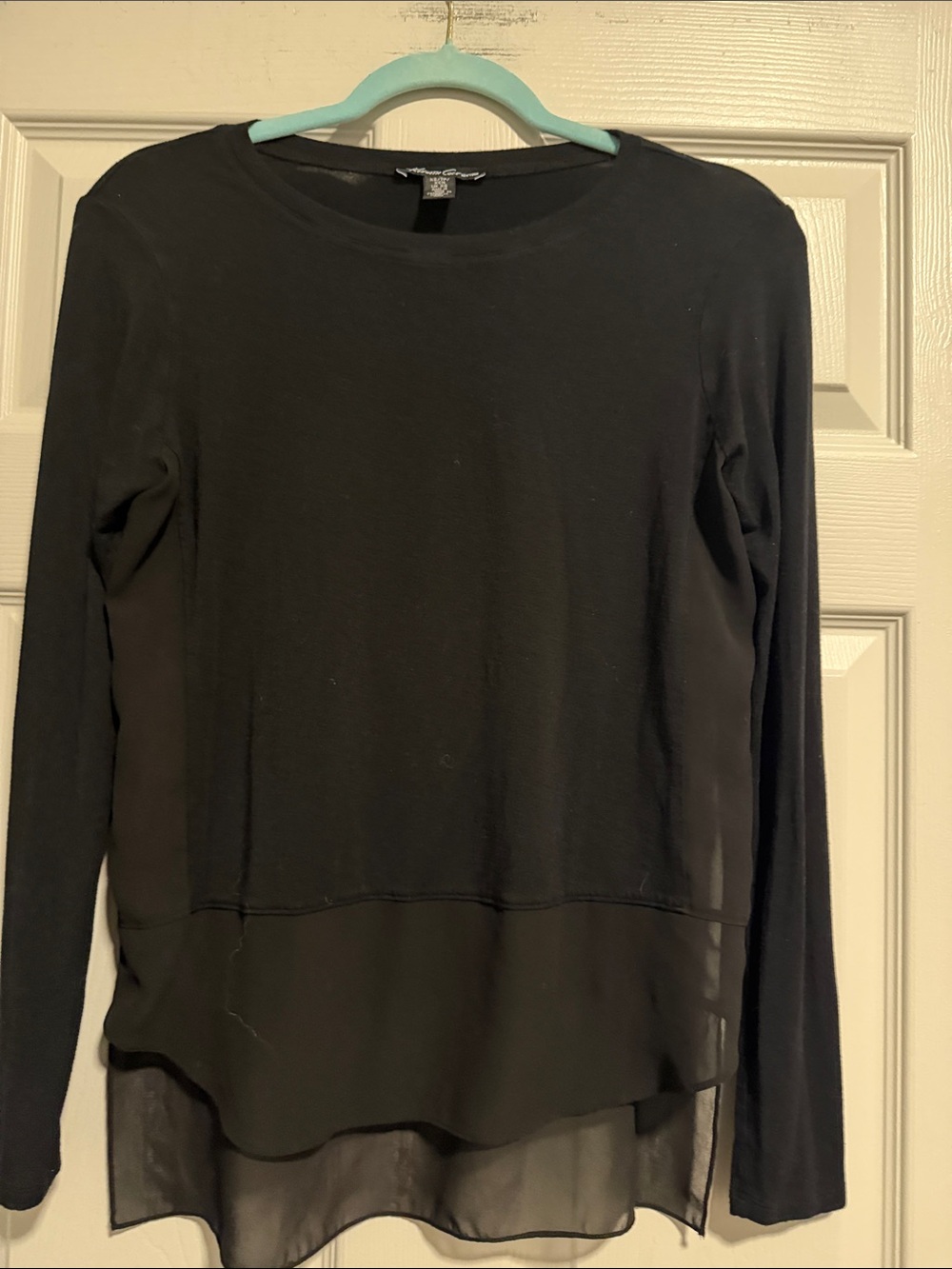 Kenneth Cole New York Black Layered Hem Long Sleeve Blouse
